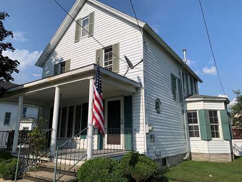 35 Third Street, Roulette, PA 16746