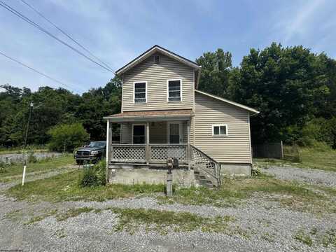 3387 EARL L CORE Road, Morgantown, WV 26508