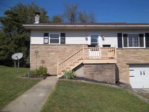 205 View Street, Kingwood, WV 26537