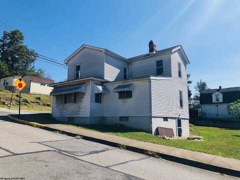 1240 Sabraton Avenue, Morgantown, WV 26508