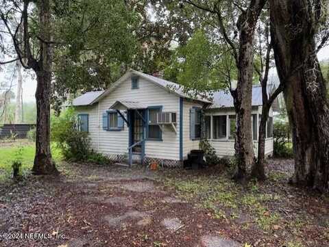 101 2ND Avenue, Welaka, FL 32193