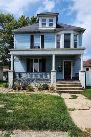 407 Lawson Avenue, Steubenville, OH 43952