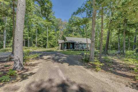 7 Paugus Road, Holderness, NH 03245