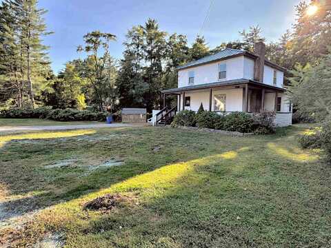 21 Lonsdale Avenue, Claremont, NH 03743