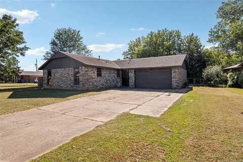 1304 S Lions Avenue, Broken Arrow, OK 74012