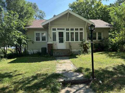 2110 Jennings, Sioux City, IA 51104