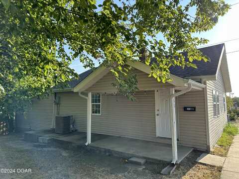 115 W 28th Street, Joplin, MO 64804