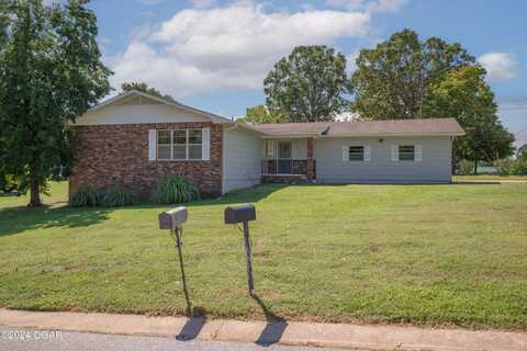 623 Carson Street, Neosho, MO 64850