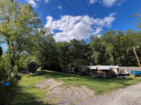 151 Midway Drive, Dunbar, WV 25064