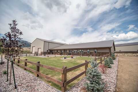 38 Arthur Fork Trail, Centennial, WY 82055