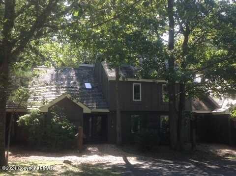 40 Alpine, Lake Harmony, PA 18624