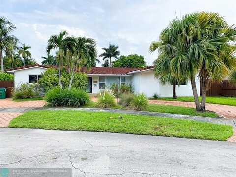 2380 NE 194th St, Miami, FL 33180