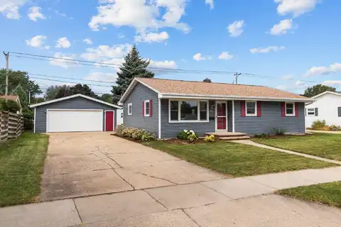 1031 S THEODORE Street, APPLETON, WI 54915