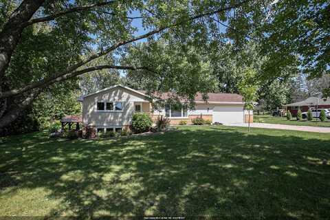 W6196 EVERGLADE Road, GREENVILLE, WI 54942