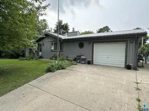 1739 US HWY 75, Lake Benton, MN 56149