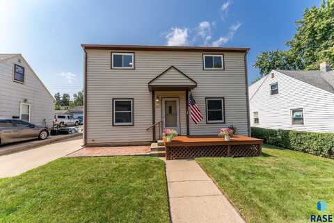 1601 S Van Eps Ave, Sioux Falls, SD 57105