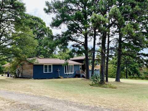 312 Chateau Drive, Dover, AR 72837