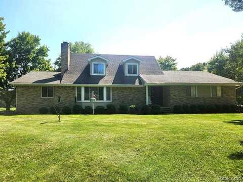 6901 EVELINE Drive, Holly, MI 48442