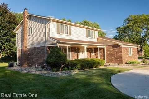 21934 CRESCENT Court, Farmington Hills, MI 48335