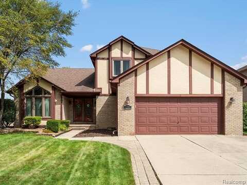 52703 STAG RIDGE Drive, Macomb, MI 48042