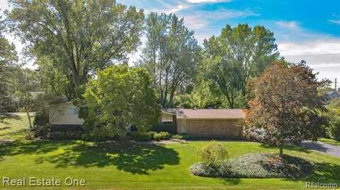 6359 NORTHFIELD Road, West Bloomfield, MI 48322