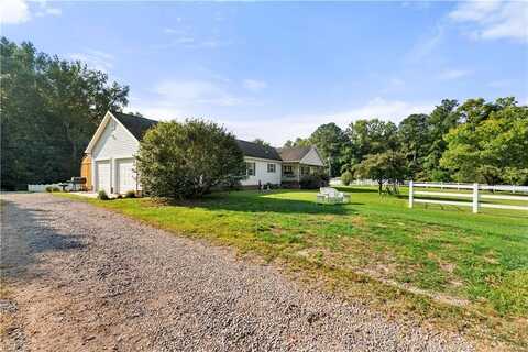 5431 Proctors Bridge Road, Ivor, VA 23866