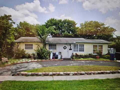 4420 NW 34th Street, Lauderdale Lakes, FL 33319