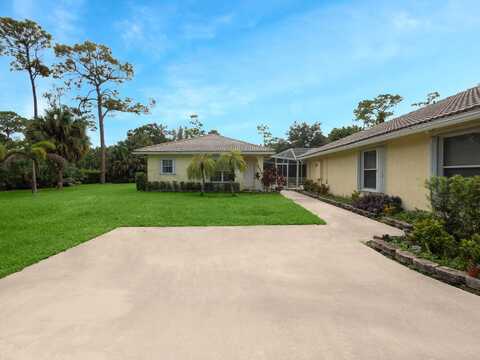 155 Quercus Court, Wellington, FL 33414