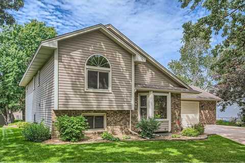 12352 Ivywood Street NW, Coon Rapids, MN 55433