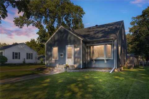 931 7th Avenue SW, Faribault, MN 55021