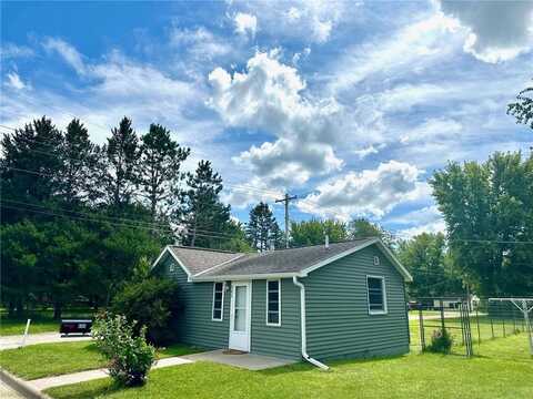 606 7th Avenue NE, Little Falls, MN 56345