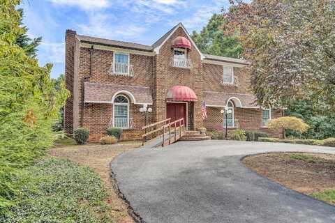 1710 Dawn LN SW, Roanoke, VA 24018