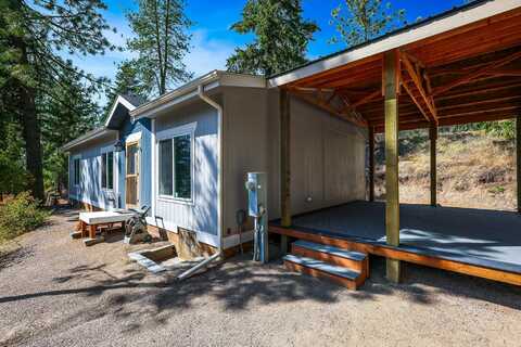 4622 Terrace Rd, Loon Lake, WA 99148