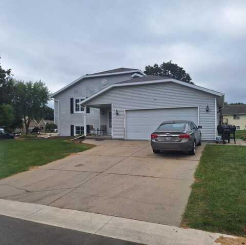 510 Bayfield Court, Jefferson, WI 53549