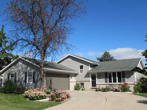 4403 South Wyck Drive, Janesville, WI 53546