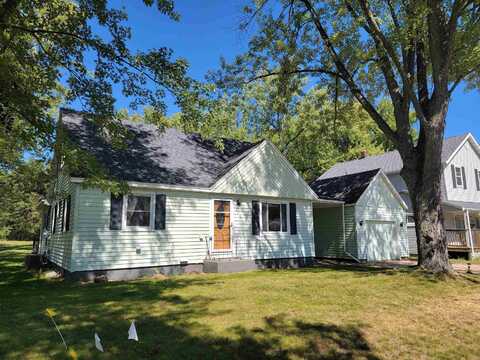 350 W Buehler Avenue, Nekoosa, WI 54457