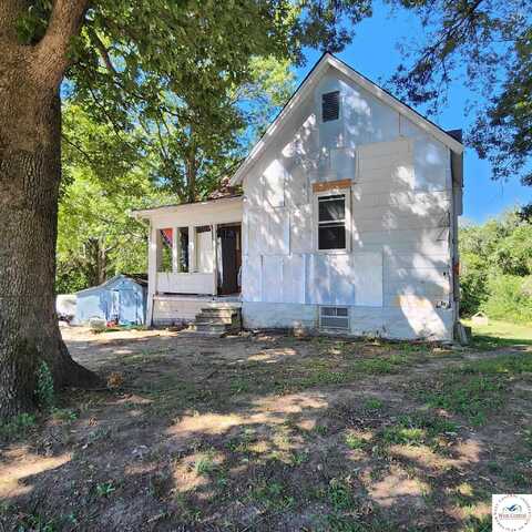 113 N Carter, Clinton, MO 64735