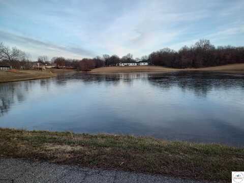 7 Lake Shore, Windsor, MO 65360