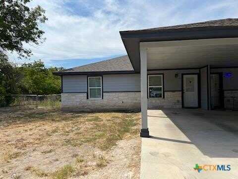 907 E 3rd Street, Lampasas, TX 76550