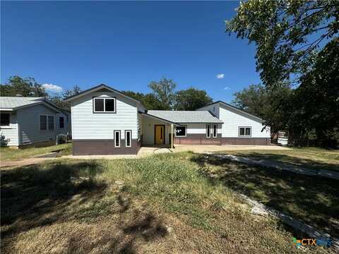 203 N Spring Street, Lampasas, TX 76550