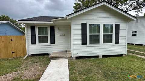 605 Avenue C, Victoria, TX 77901