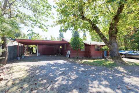 1361 Fruitdale Drive, Grants Pass, OR 97527