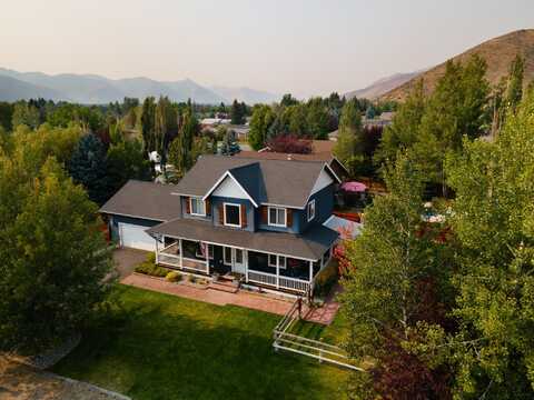 401 Maple Ridge Loop, Bellevue, ID 83313