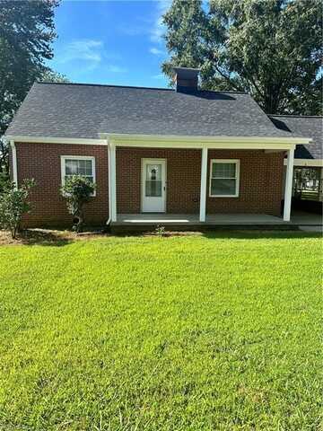 904 Church Street, Eden, NC 27288