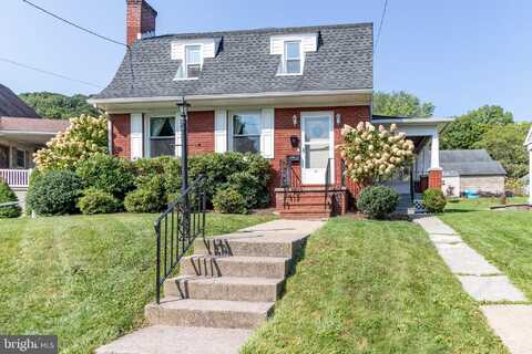 21 SW 3RD AVENUE, CLEARFIELD, PA 16830