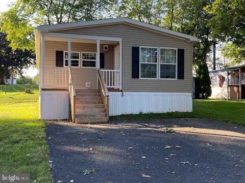 9 HOLLAR DRIVE S, SHIPPENSBURG, PA 17257