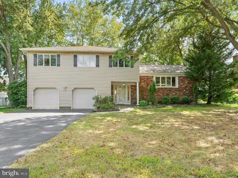 7 FAITH DRIVE, OCEAN, NJ 07712