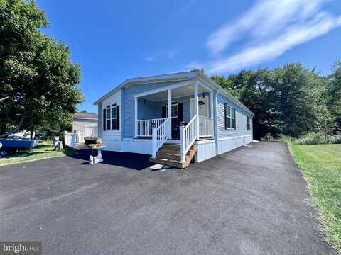 25 SPIRIT COURT, NEW RINGGOLD, PA 17960