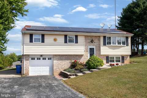 43 MISTY COURT, HANOVER, PA 17331