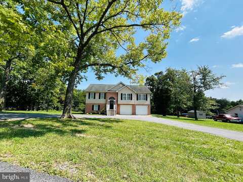 850 LOOP ROAD, GERRARDSTOWN, WV 25420